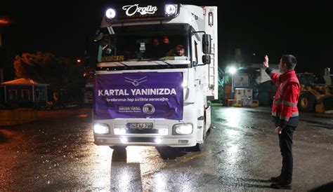 Kartal halkı tek yürek oldu 14 tır yardım malzemesi deprem bölgesine