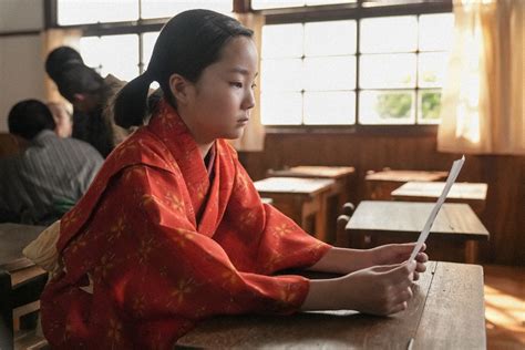 連続テレビ小説「ブギウギ」第3話。教室にて。考え事をする花田鈴子（澤井梨丘）（c）nhk ― スポニチ Sponichi Annex 芸能