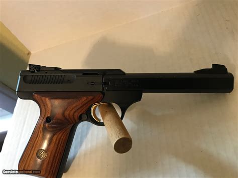 Browning Buckmark 22 Semi Automatic Pistol