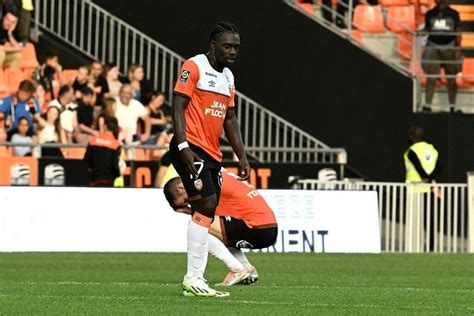 Fc Lorient Avec Kroupi Et Makengo La Compo Pour Défier Clermont