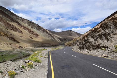 Road Less Travelled: Awesome Leh Manali Highway In 28 Pictures!