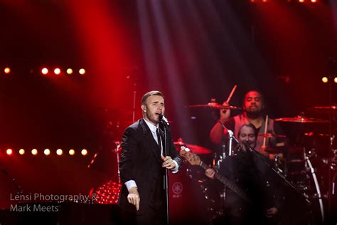 Exclusive Gary Barlow Concert Photos | MarkMeets | Entertainment, Music ...