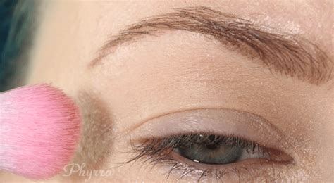 Urban Decay Naked Basics Palette Tutorial