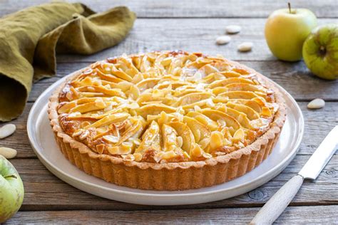 Crostata Frangipane Alle Mele Lucake