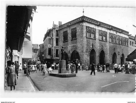 Perpignan PERPIGNAN Place de la Loge Café de France et rue des