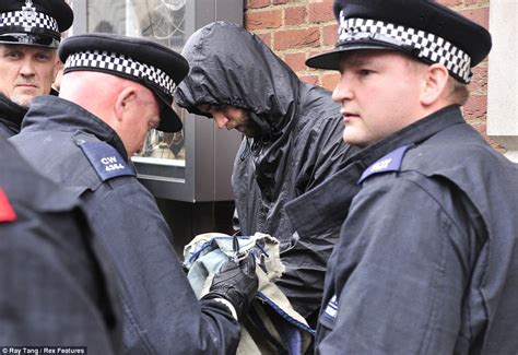 Hundreds Of Riot Police On Londons Streets As Officers Raid Squat Hq