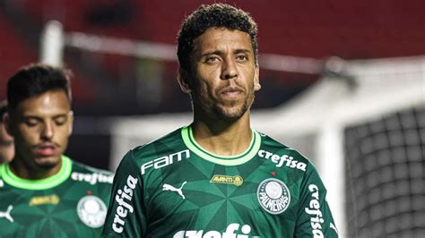 Palmeiras acerta renovação Marcos Rocha até o fim de 2024