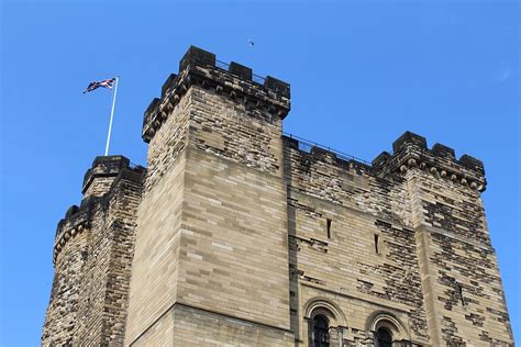 Newcastle Castle - Nomads Travel Guide