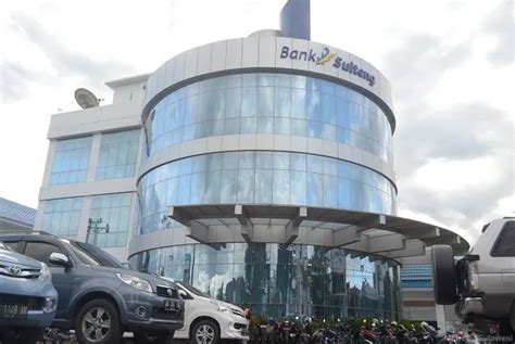 Pacu Pertumbuhan Bisnis Bank Sulteng Bawa Pulang Penghargaan Di