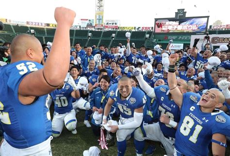 神戸新聞next｜映像・写真｜写真特集 最新｜アメフト関学大が学生日本一 甲子園ボウル アメフト関学大が2年連続30度目の学生日本一