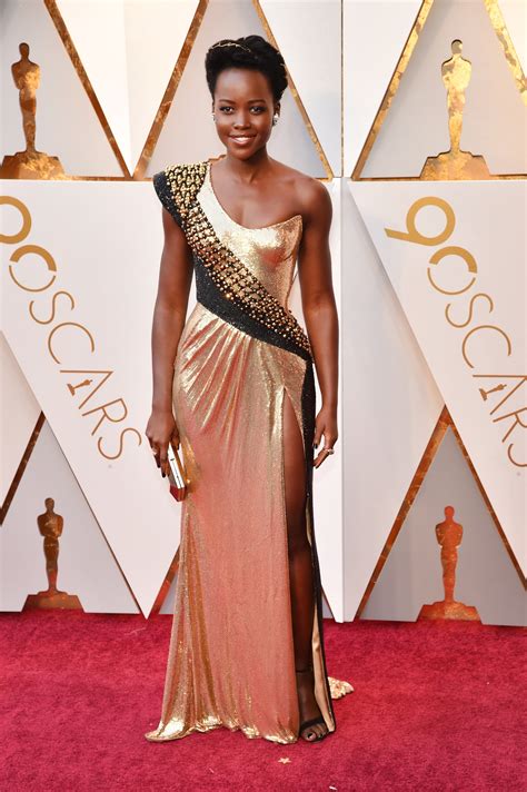 Oscars 2018 Lupita Nyongos Hair Took Its Cues From This Traditional Rwandan Style Vogue