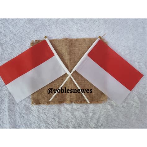 Jual Bendera Stik Merah Putih Bendera Pawai 1 Pack Isi 10 Pcs Shopee Indonesia