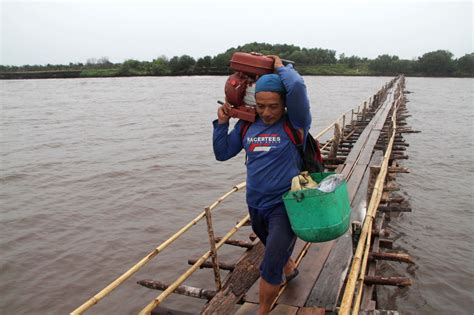 Nelayan Masih Nekat Melaut Meski Kondisi Cuaca Buruk