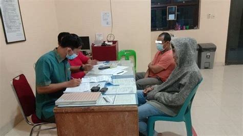 Apes Pasangan Gay Di Aceh Digerebek Saat Bercinta Siap Siap Dihukum Cambuk TribunNews