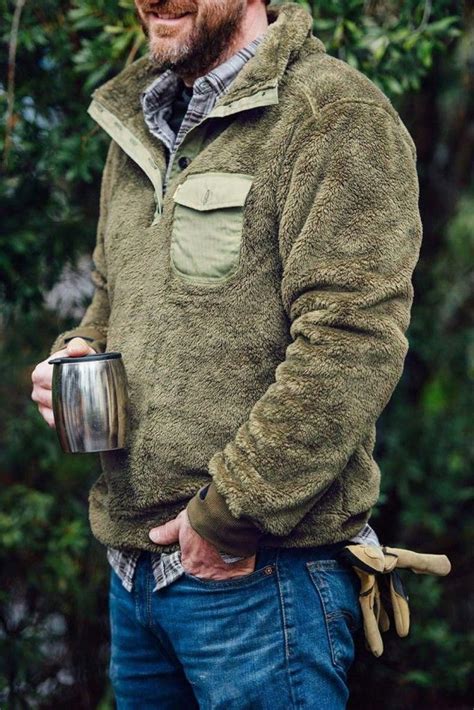 23 Rugged Gifts For The Masculine Mountain Man in Your Life #MensFashiomRugged | Mens winter ...