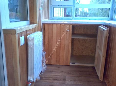 Уютный балкон: Встроенные шкафы на балконе (фото)