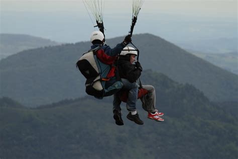 Paragliding Puy De Dome Paraglider Free Photo On Pixabay Pixabay