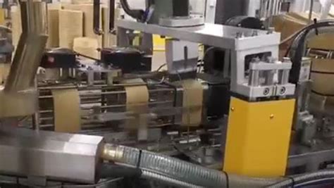 Machine de fabrication des gobelets en carton Vidéo DESPU