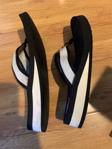 Tory Burch Frankie Wedge Flip Flop Size 10 Gem