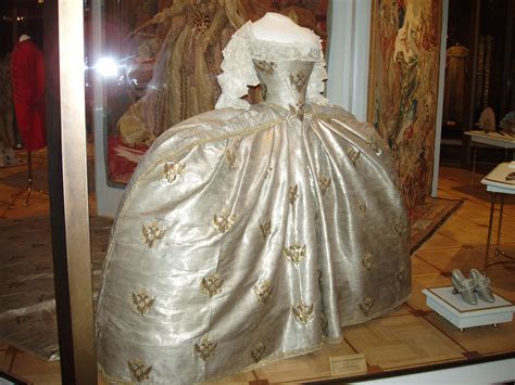 Coronation Dress Of Catherine The Great In The Kremlin Armoury 18th