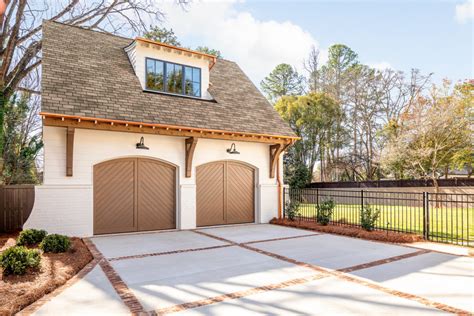 1211 Rembrandt Transitional Garage Charlotte By Pike Properties