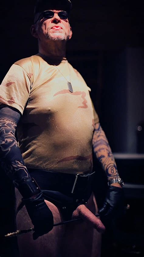 An Evening By The Fire With Sergeant Woodland Preview Pics Nude Pics Xhamster