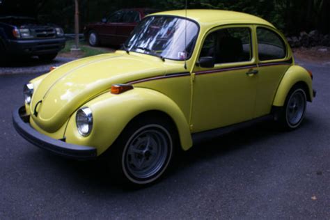 Volkswagen Beetle Classic Special Edition Super Beetle Yellow