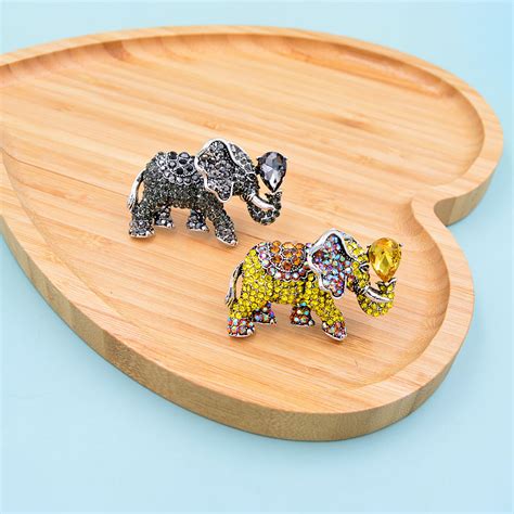 Broche Éléphant Fantaisie Maison Des Broches