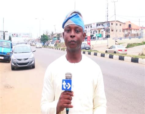 Policemen Watch As Osun Apc Members Attack Journalist For Covering Lg