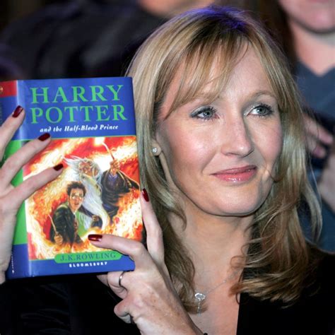 Nh Ng Tr Ch D N Truy N C M H Ng V C U N I Hay C A J K Rowling Tiki