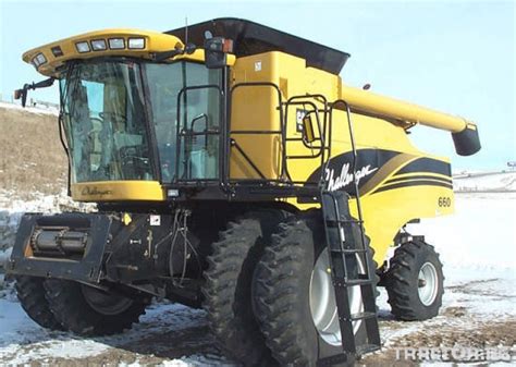 Challenger 660 и 670 ID4286 Tractor bg