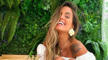 Ex Bbb Carol Peixinho Aproveita Dia Em Cachoeira E Exibe Boa Forma