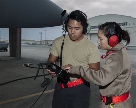 DVIDS Images 67th AMU Avionics Airmen Keep F 15s Ready Image 5 Of 5