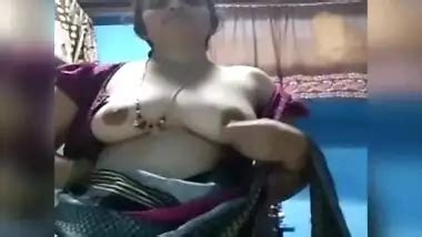 Tamil Iyer Maami Wife Shows Boob 2 Indian Amateur Sex