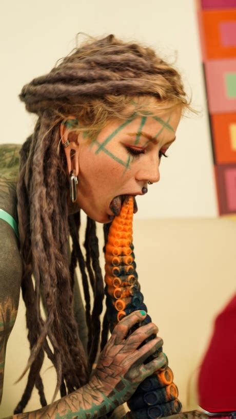 Body Modifier Anuskatzz Takes A Big Dildo To Her Filthy Asshole