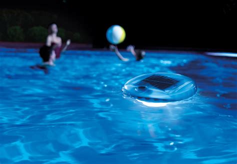 Épinglé sur Pool Floating Lights