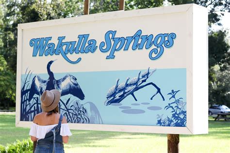 VISIT WAKULLA SPRINGS STATE PARK AND LODGE