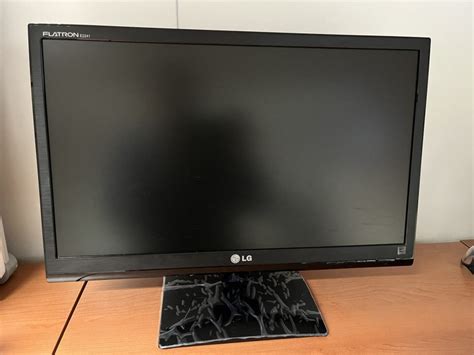 Monitor Flatron Lg E T Bn Lcd Led