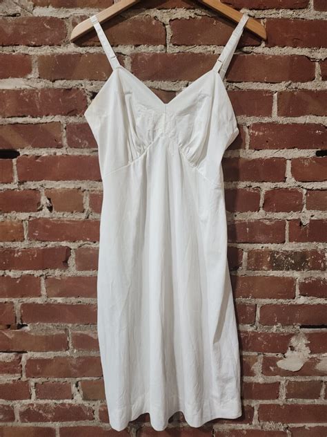 Shadowline Vintage Lingerie Dress Slip Ivory Knee Len Gem