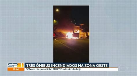 V Deo Tr S Nibus S O Incendiados No Rio Pequeno Zona Oeste Da