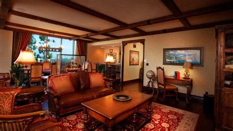 The Pirates of the Caribbean themed family suite - the Disneyland Hotel ...