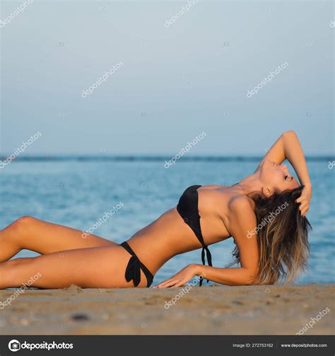 Sexy Woman Wearing Bikini Posing Beach Stock Photo Pio3 272753162