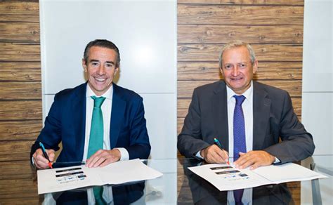 CaixaBank y Cooperativas Agro alimentarias de España renuevan su