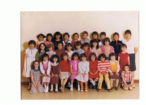 Photo De Classe Ce De Ecole La Seudre Saujon Copains D Avant