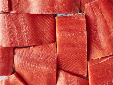 The Differences Between Atlantic Salmon Vs Sockeye Salmon Wild