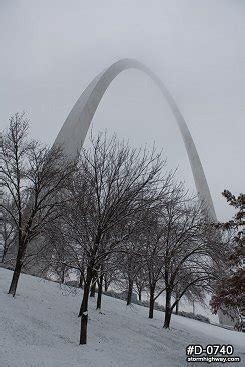 St. Louis Arch heavy snow :: Winter Weather Photography by Dan Robinson