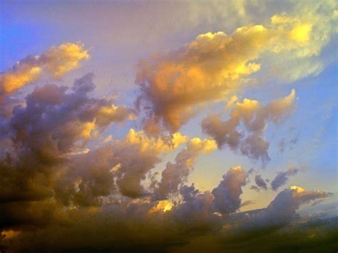 Golden clouds at sunset | Clouds, Beautiful sky, Cloud art