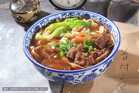 刀削面 牛肉刀削面 一碗面 台湾特色 手擀面 半筋半肉面 台湾牛肉面 牛筋牛肉面 牛肉面 牛腩面 牛腩刀削面 香辣牛肉面 大碗面 大碗牛肉面