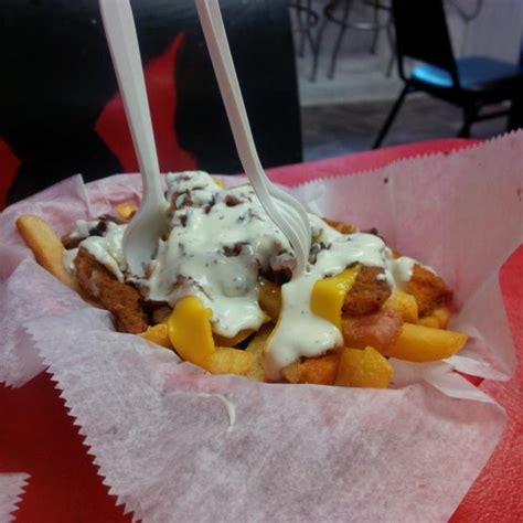 So Dam Hot Now Closed Broadway