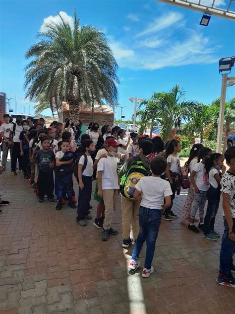 FALCÓN 60 niños disfrutaron de actividades recreativas organizada por